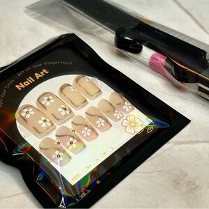 30 Piece Nail Art Set